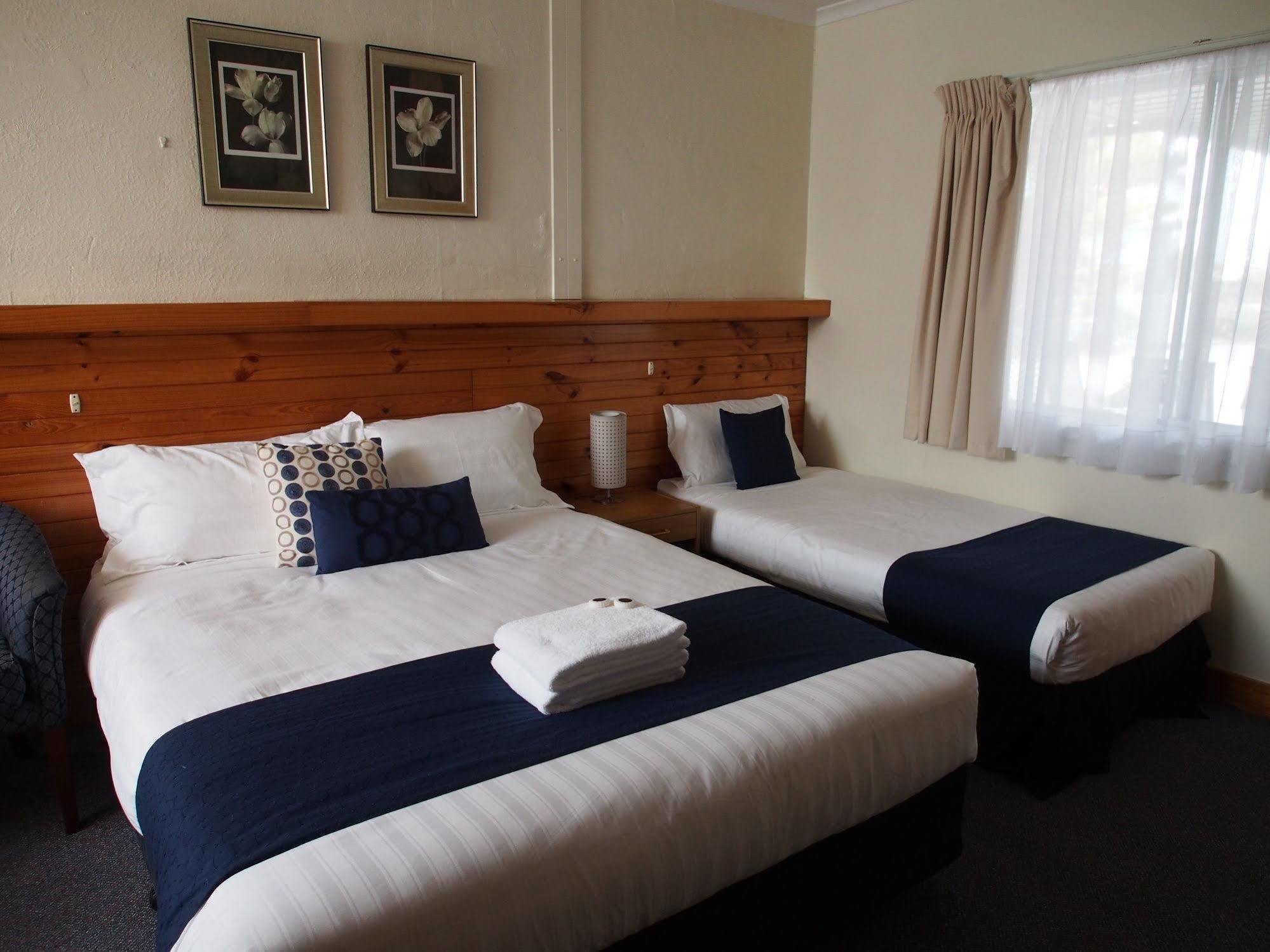 Majestic Motel Horsham Eksteriør billede